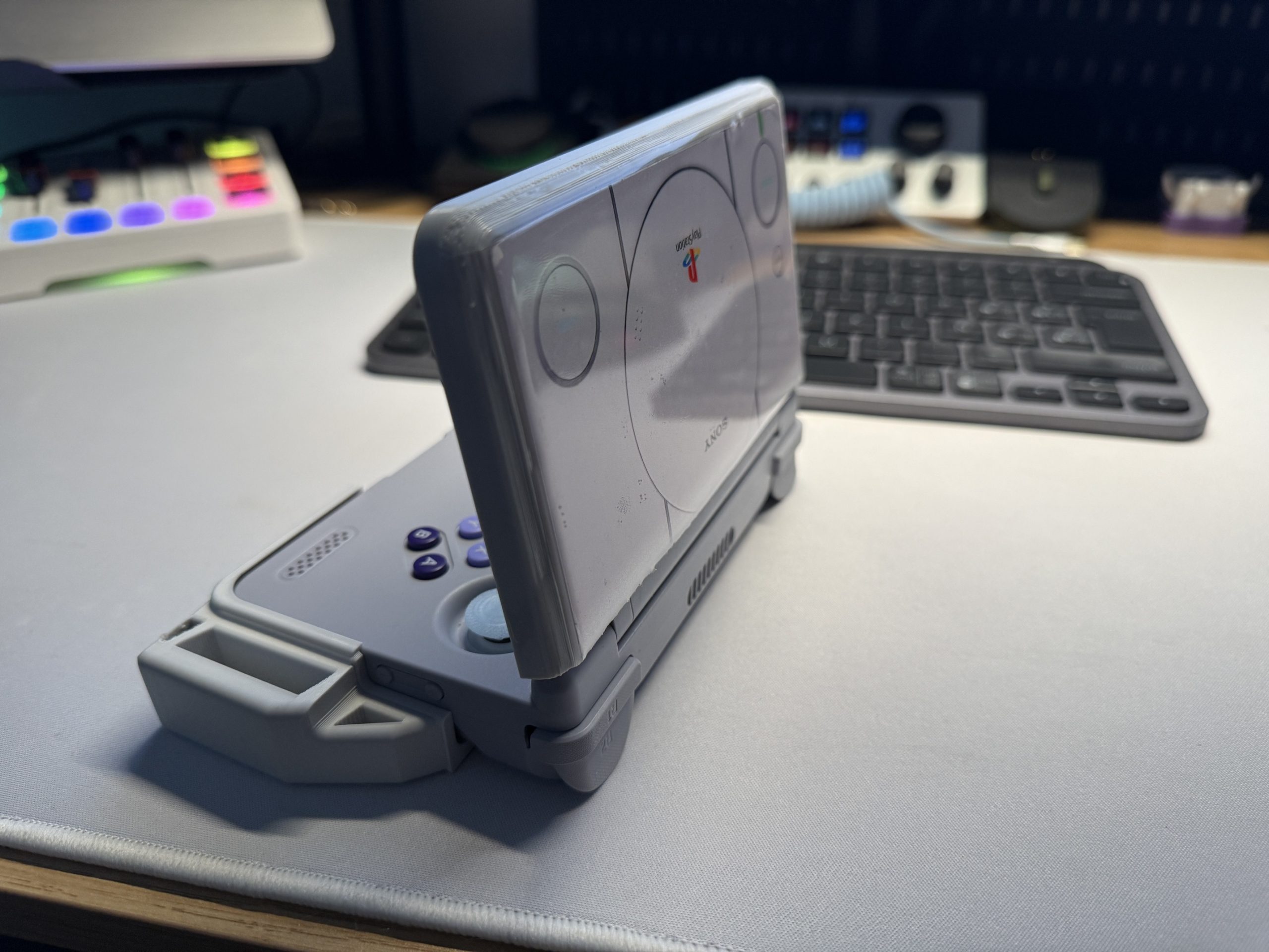 Carcasa Vinilo PS1 para Retroid Pocket Flip 2 - Imagen 4
