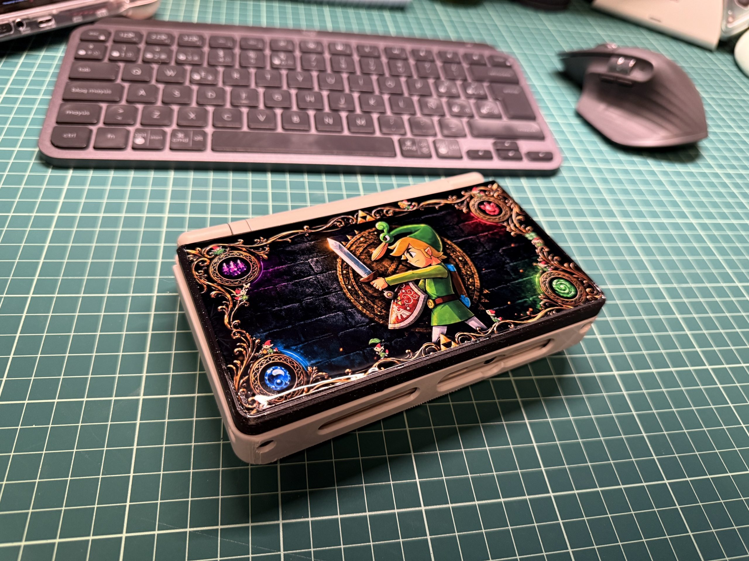 Carcasa Vinilo Zelda Minish Cap para Ayn Thor